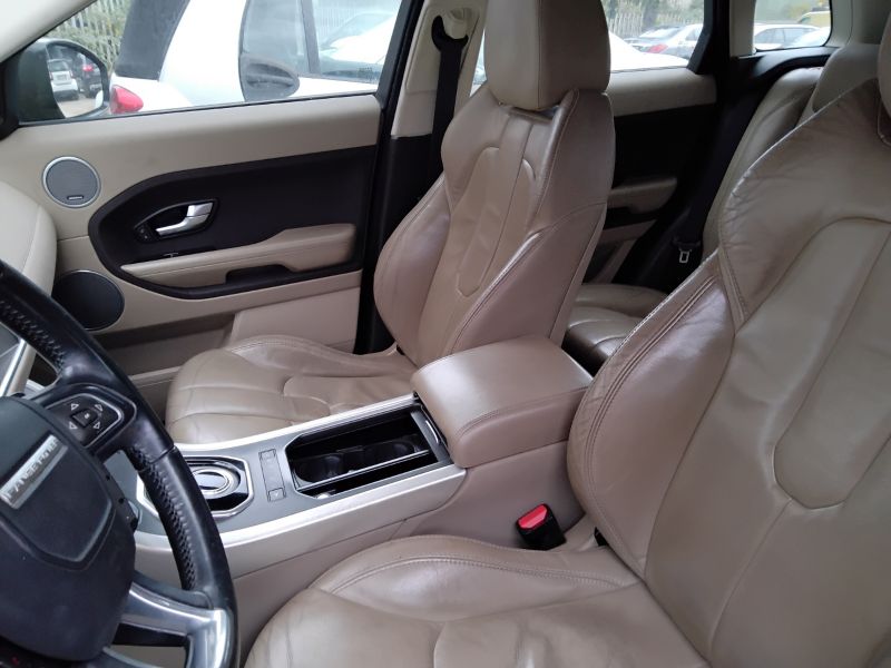 GuidiCar - LAND ROVER Range Rover Evoque 2014 Evoque 2.2 td4 Pure Tech Pack 150cv 5p auto 9m Usato